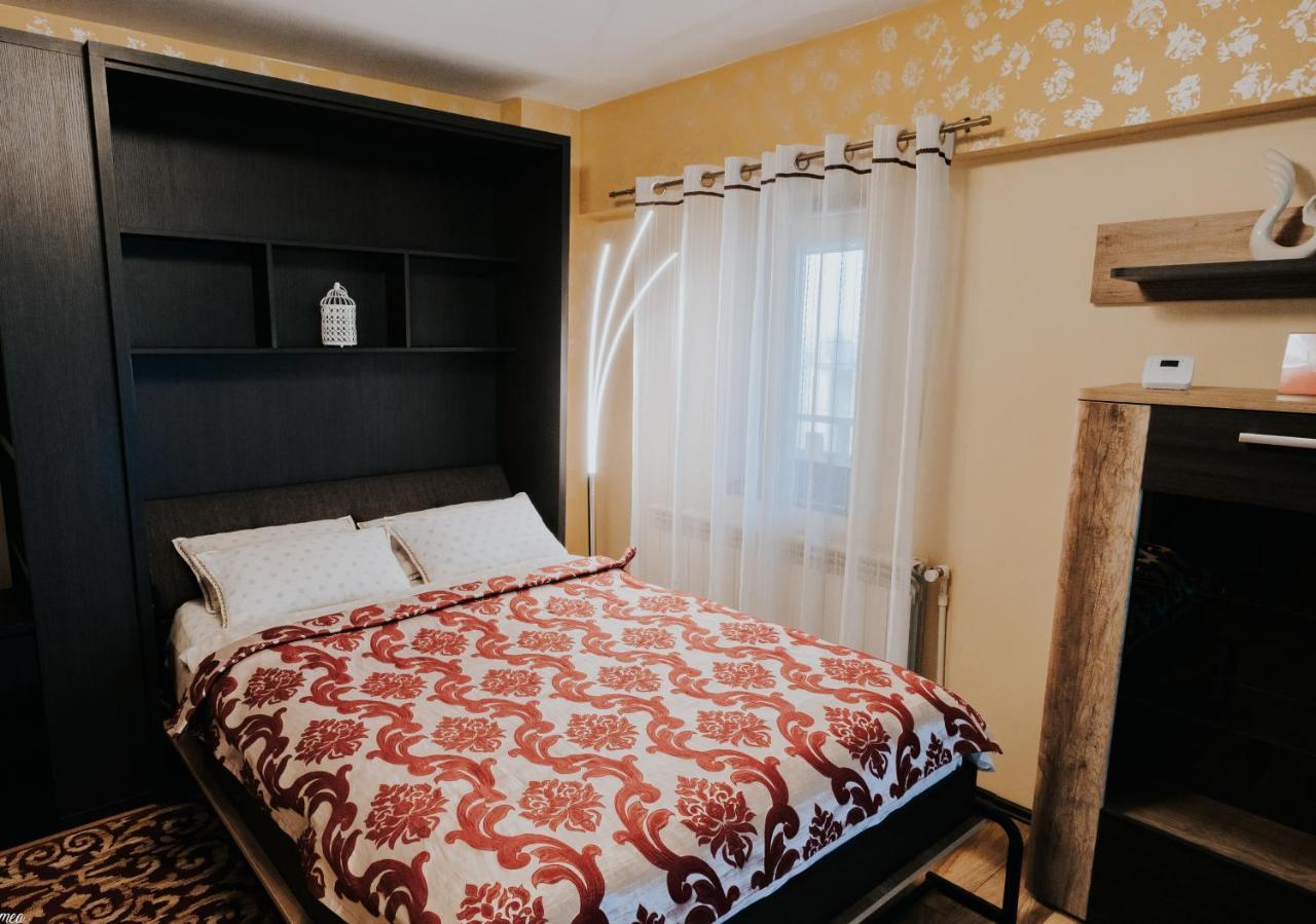 Carla'S Studio Central Palas - Shuttle Iasi Extérieur photo